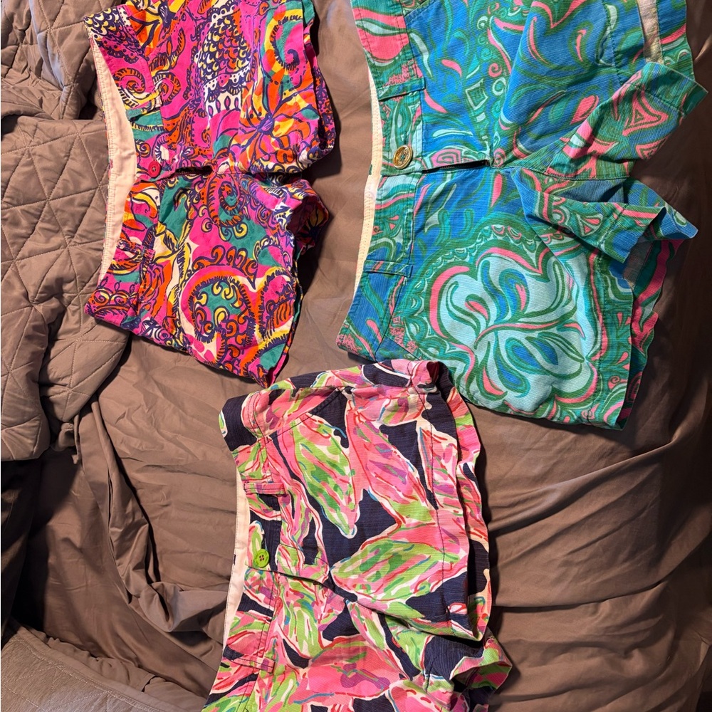 Vibrant Patterned Shorts Set - image 1